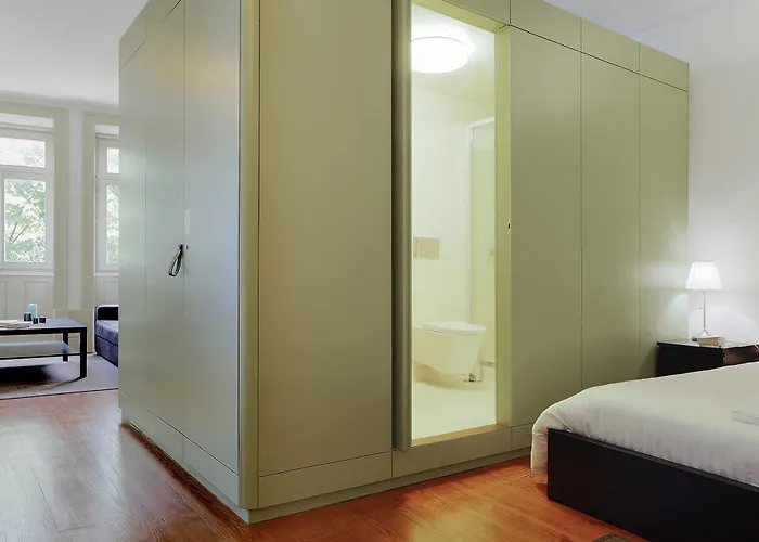 Ox B Arts Apartament