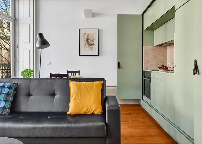 Ox B Arts Apartament