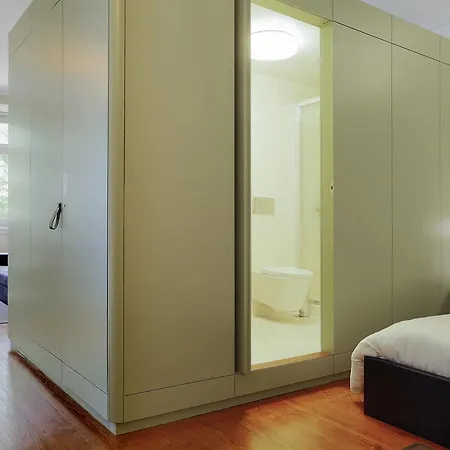 Ox B Arts Apartmán